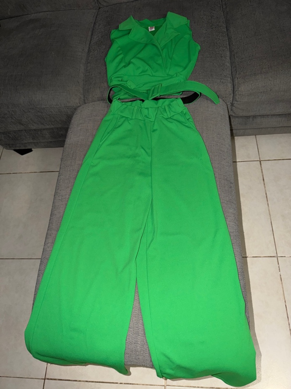 3 piece Bright Green Wide-Leg Pants with Belt and Top NWOT